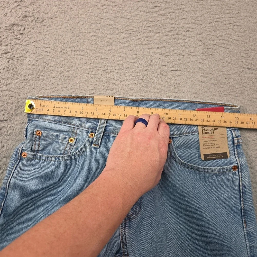 Levis levi 405
